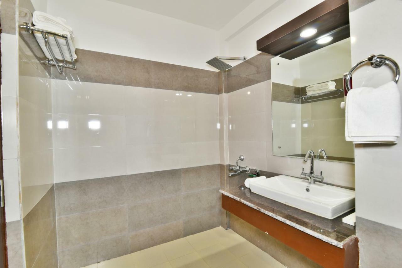 Kapoor Resort By Dls Hotels Manali  Exterior photo