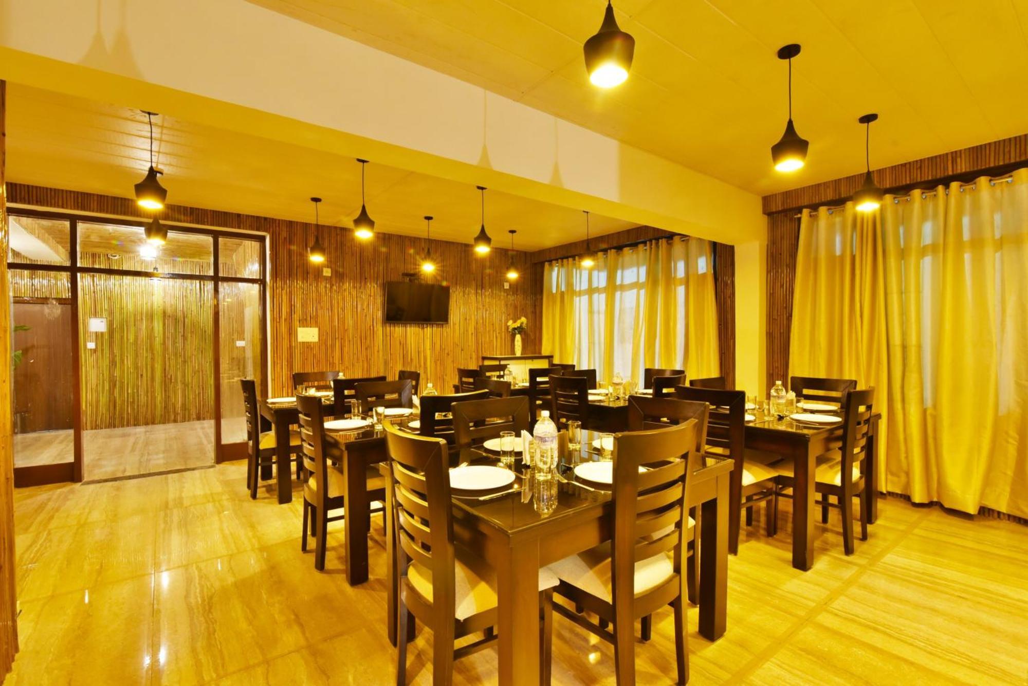 Kapoor Resort By Dls Hotels Manali  Exterior photo